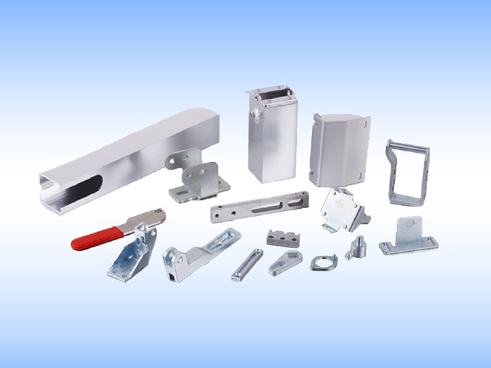 Ikkunoiden ja ovien komponentit